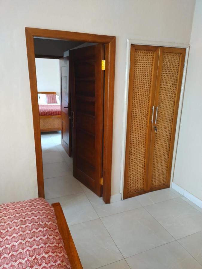 Cole Street Guesthouse Фритаун Экстерьер фото